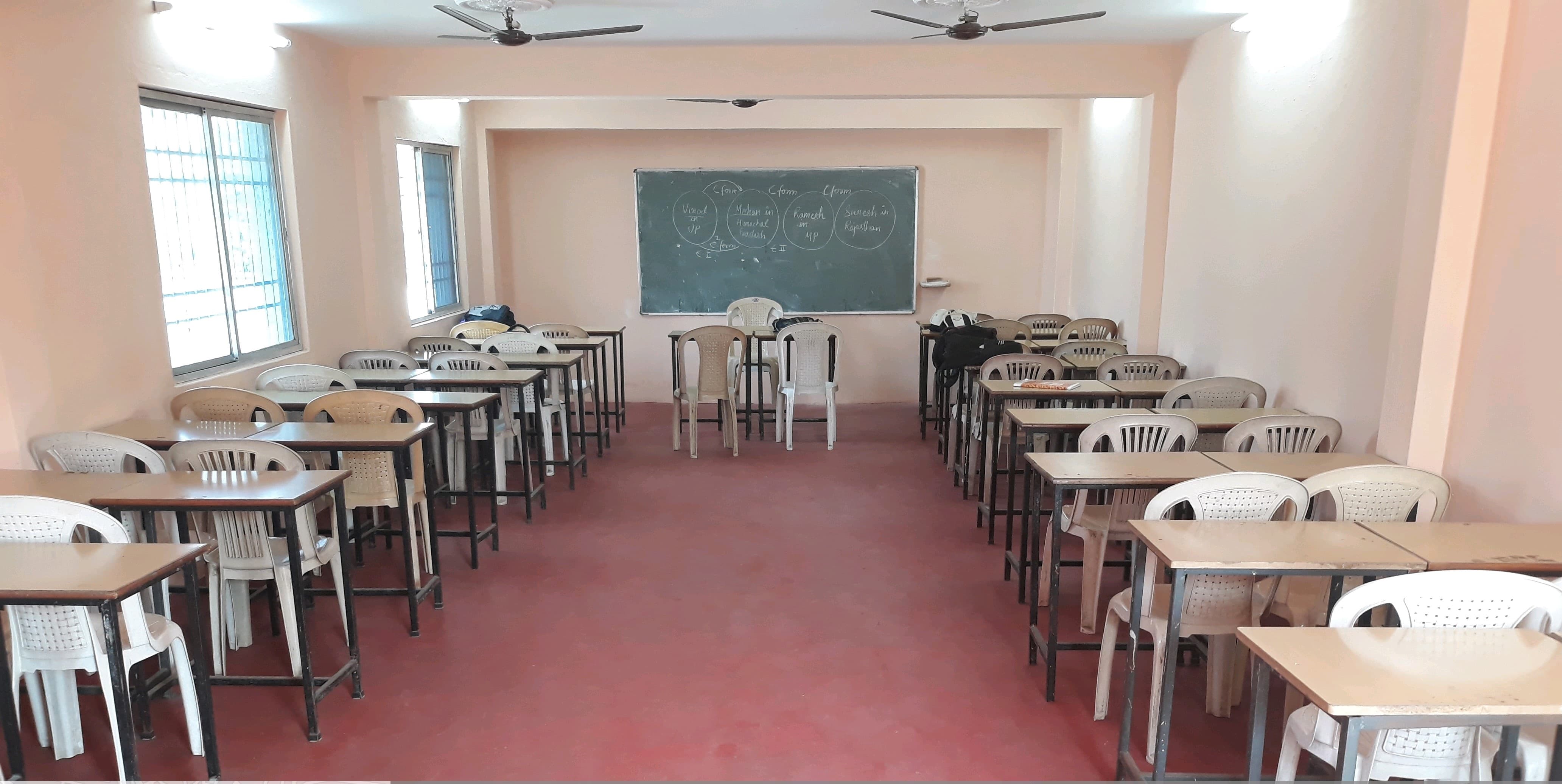 Agrasen Mahavidyalaya Raipur Academic Building photo 9